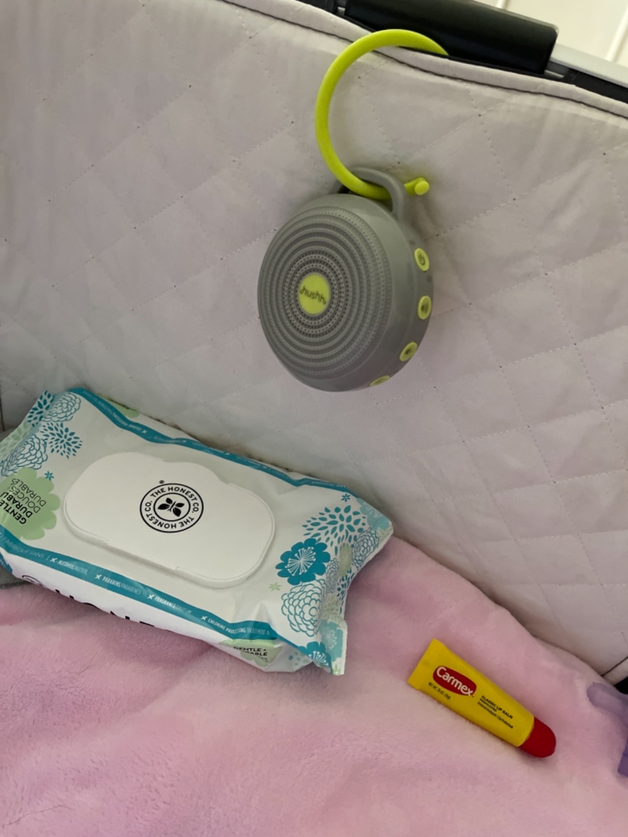 Yogasleep Hushh Portable White Noise Sound Machine for Baby, 3 Soothing Natural Sounds with Volume Control, Compact Size, Noise Canceling for Sleep Aid customer photo 2