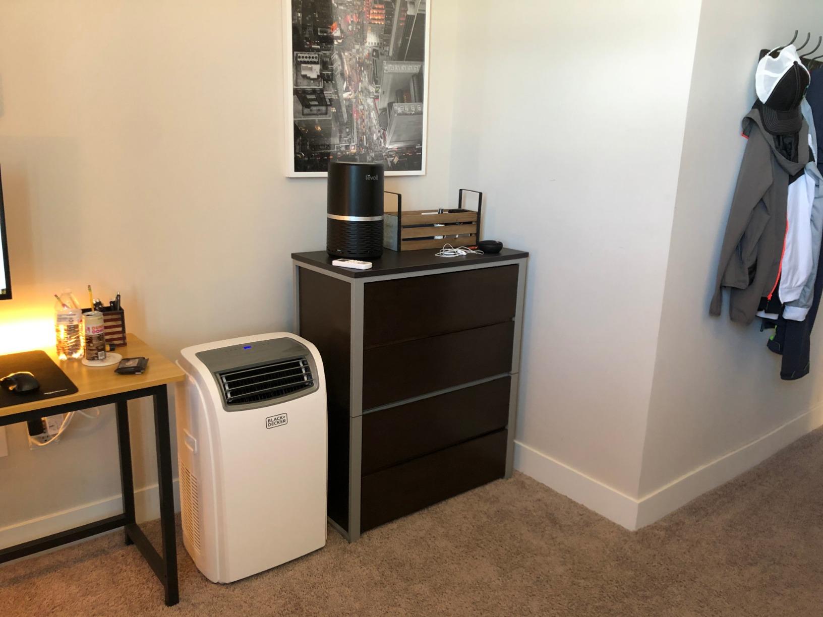 BLACK+DECKER Smart Portable Air Conditioner with Heat, 14,000 BTU, White | 10,200 BTU SACC Cooling, 12,000 BTU Heating for Rooms up to 700 Sq. Ft., 4-in-1 Portable AC, Fan and Dehumidifier customer photo 1