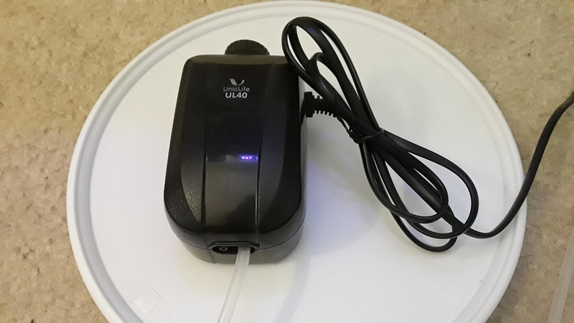 Uniclife Aquarium Air Pump Dual Outlet Fish Tank Aerator with Accessories for 5-200 Gallon Tank customer photo 1