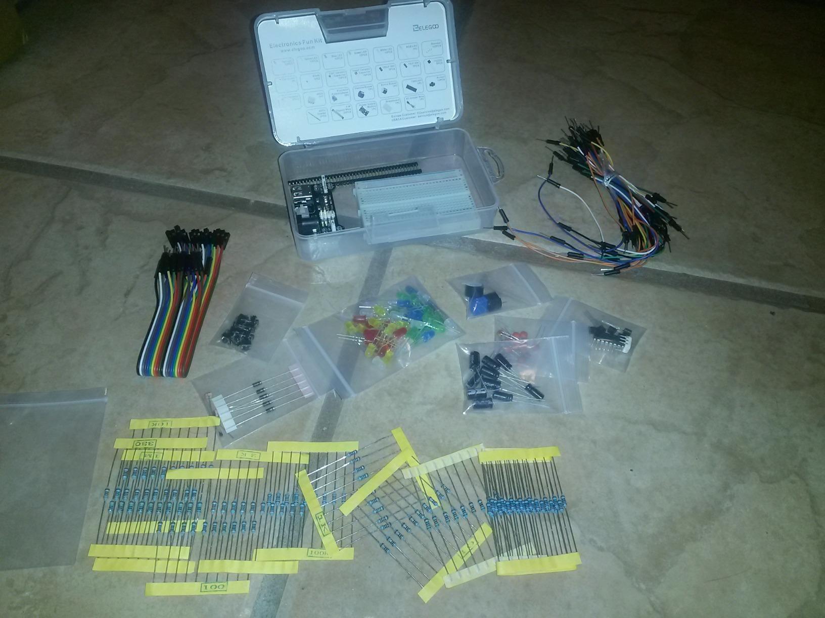 ELEGOO Electronic Fun Kit Bundle with Breadboard, 235 Items for Arduino customer photo 2