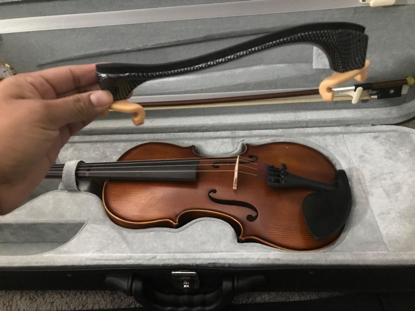 Bunnel Pupil Violin Outfit 4/4 Full Size By Kennedy Violins - Carrying Case and Accessories Included - Solid Maple Wood and Ebony Fittings customer photo 2
