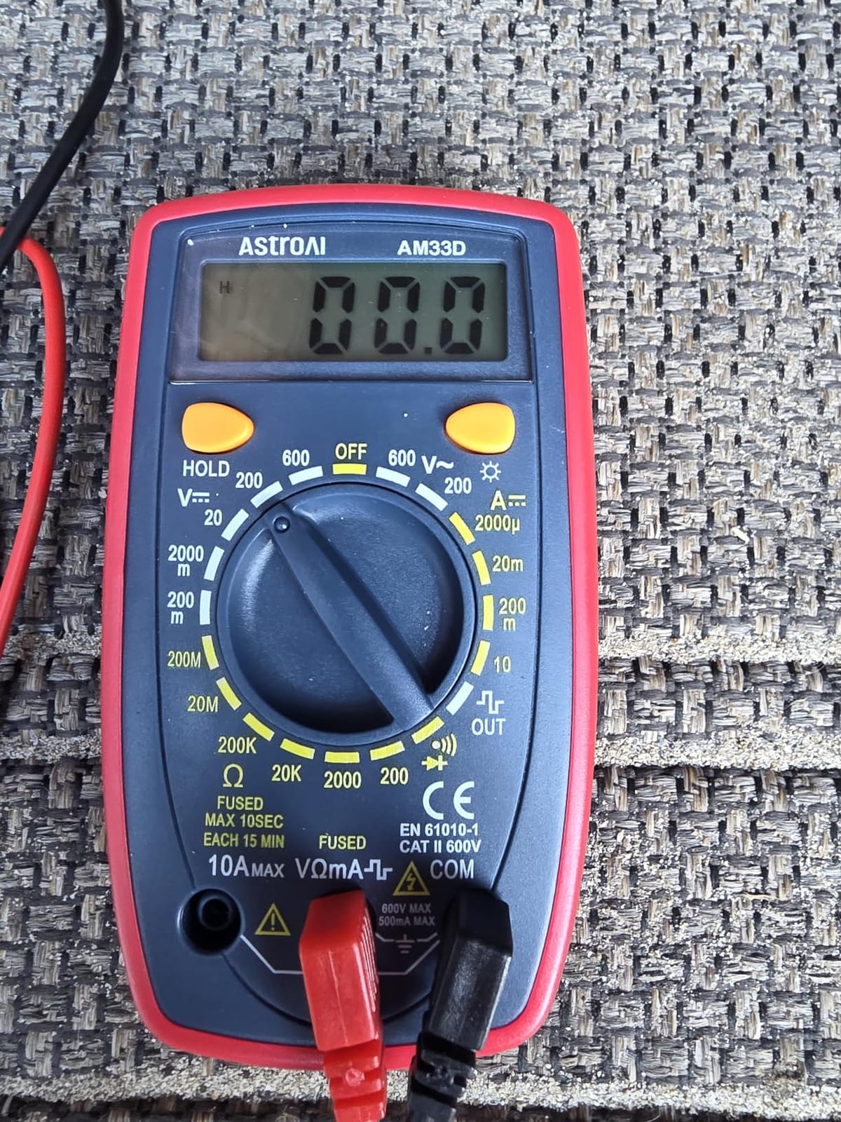 AstroAI Digital Multimeter Tester 2000 Counts with DC AC Voltmeter and Ohm Volt Amp Meter; Measures Voltage, Current, Resistance, Continuity and Diode, Blue customer photo 1