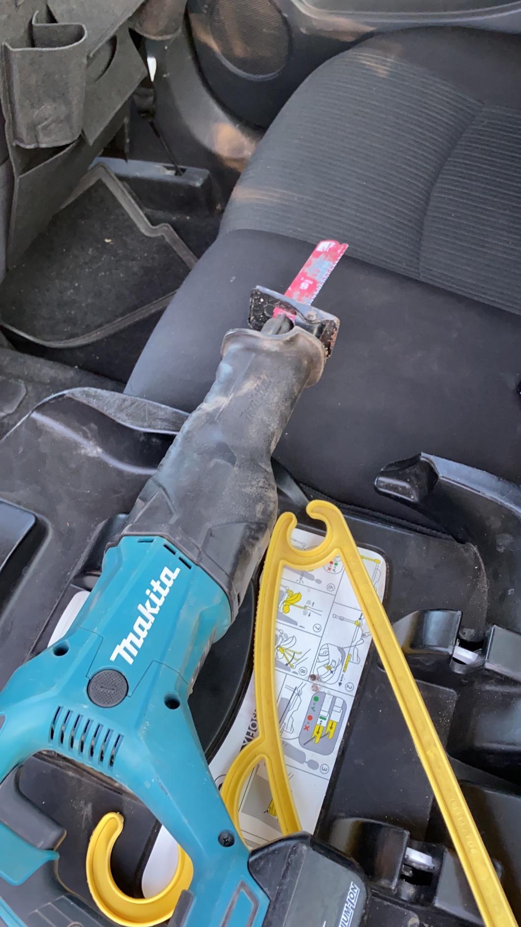 Makita XRJ04Z 18V LXT Lithium-Ion Cordless Recipro Saw, Tool Only, Blue customer photo 2