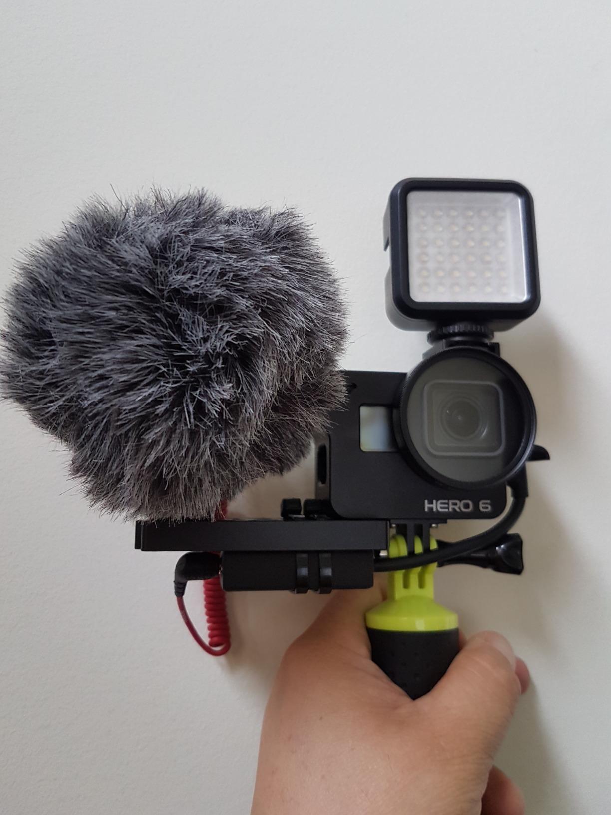 GoPro Pro 3.5mm Mic Adapter for (All HERO Cameras) - Official GoPro Accessory customer photo 2