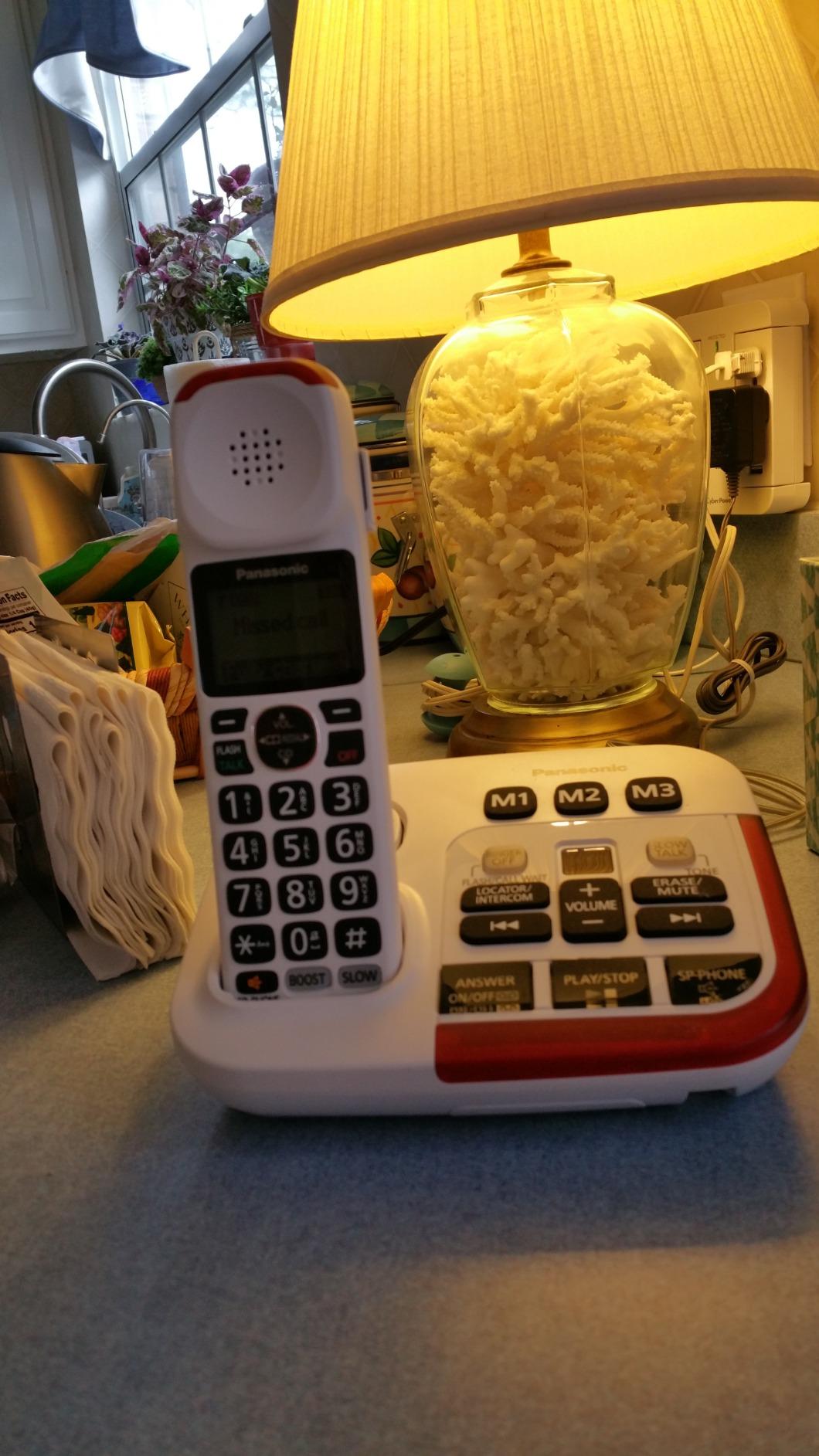 Panasonic 1 Handest Amplified Cordless Phone with Slow Talk, 50dB Volume Boost, 112dB Lound Visual Ringer, Hearing Aid Compatibility, Large Screen and Backlit Keypad - KX-TGM450S (Silver) customer photo 1