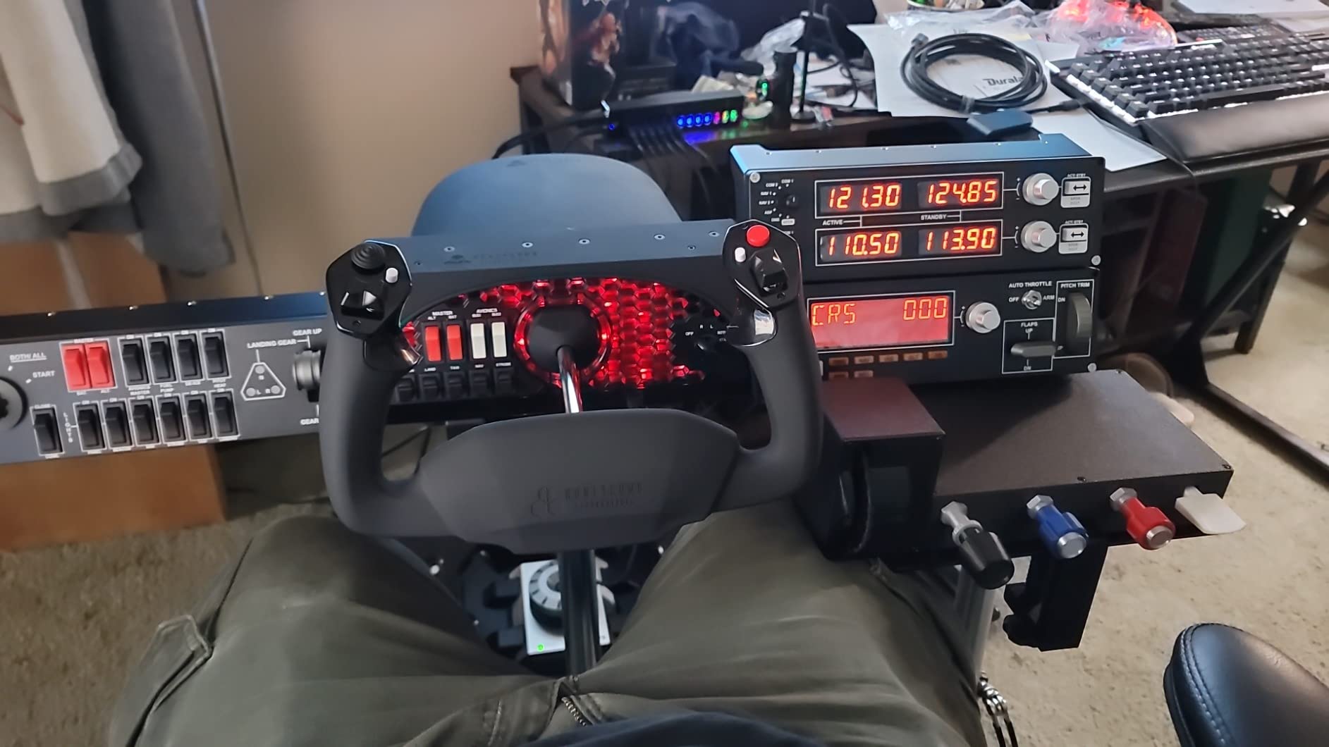 Logitech G USB Pro Flight Radio Panel customer photo 1
