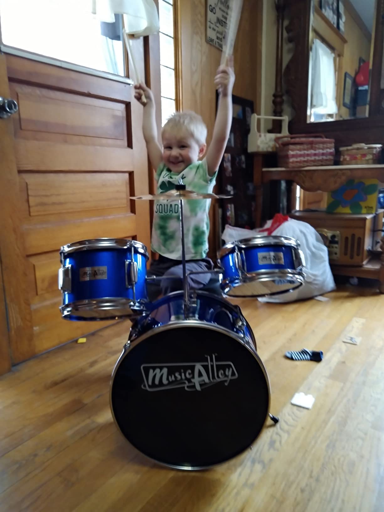 Music Alley 3 Piece Kids Drum Set with Throne, Cymbal & Sticks, Black customer photo 2