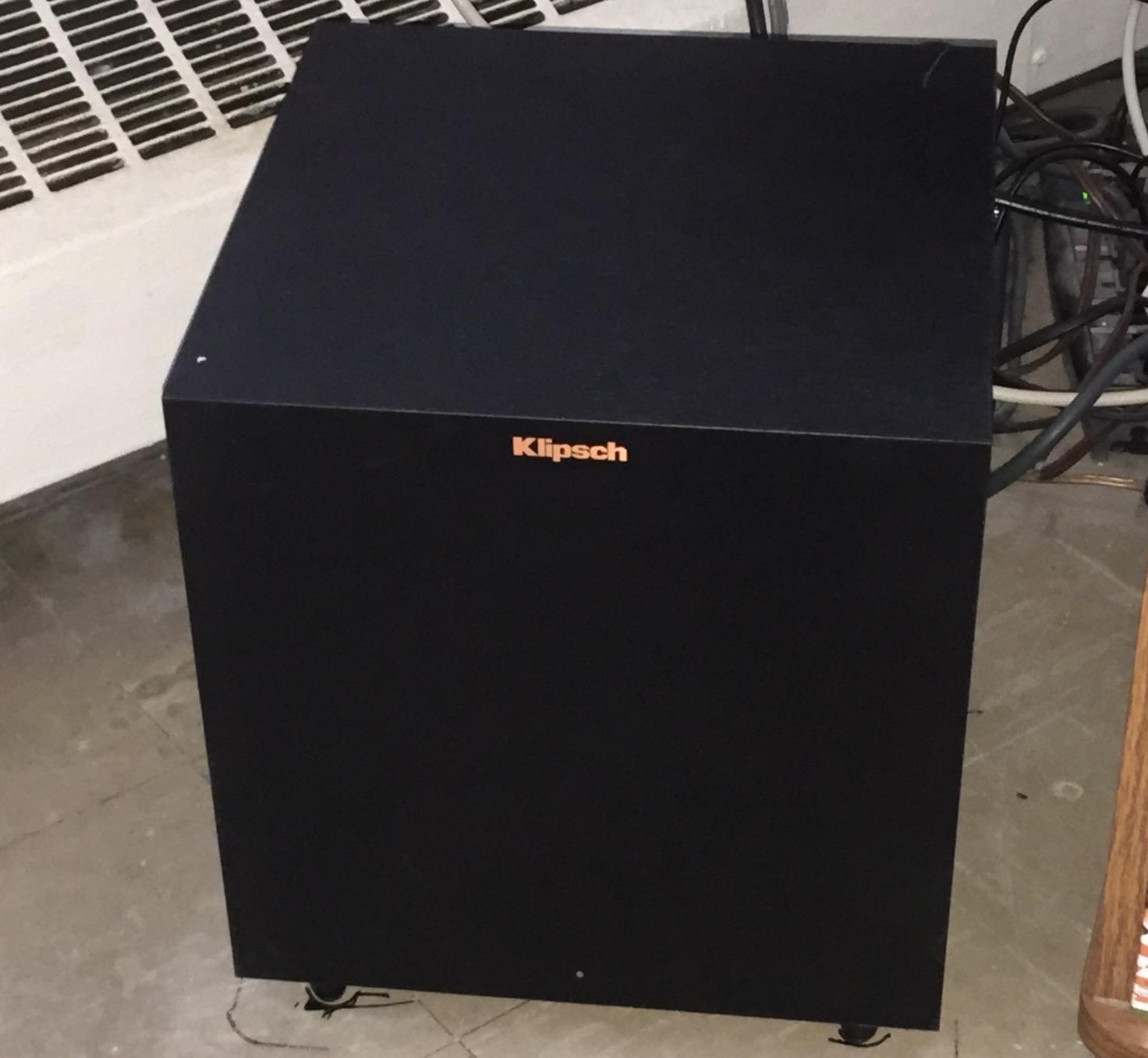 Klipsch Reference R-8SW Surround Subwoofer, 150 Watts Peak Power (Brushed Black Vinyl, 8-Inch) customer photo 2
