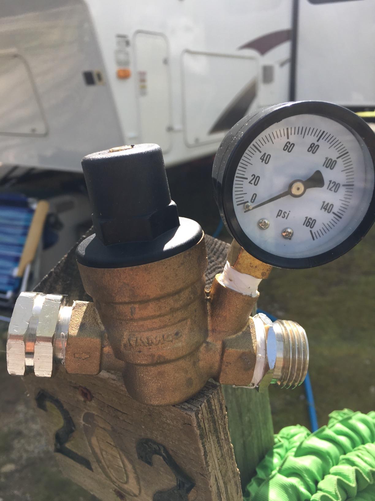 Camco Adjustable RV Water Pressure Regulator - Lead-Free Brass | Help Stop Damage to RV Appliances, Plumbing Fixtures & Hoses - Features Standard Garden Hose Threads for Easy Hookup (40058) customer photo 1
