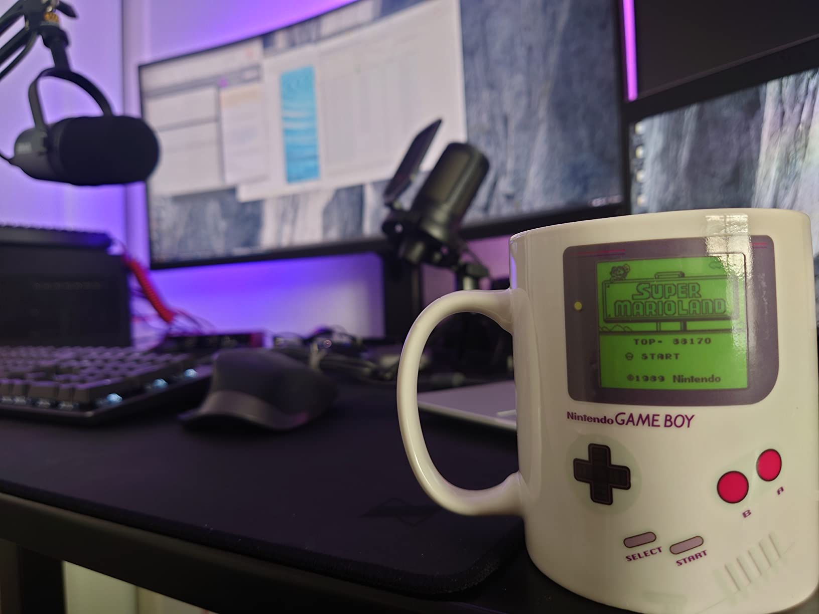 Paladone Gameboy Heat Changing Coffee Mug - Gift for Gamers, Nerds, Nintendo Mario Fans, Men, and Retro 90s Game Enthusiasts - 10 Ounces customer photo 2