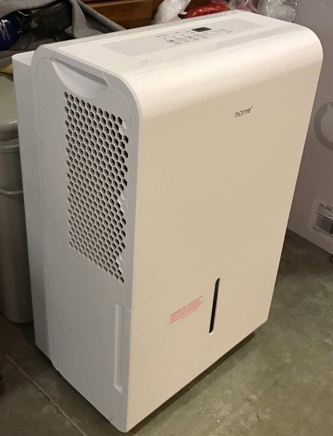 hOmeLabs Dehumidifier 4,500 Sq Ft 32 Pint (MAX 80 Pint at 95°F, 90% RH) | WIFI + Upgraded Advanced Humidity & Moisture Control, Quiet, Efficient, Auto Shut-off, Ideal for Home, Basement, Office customer photo 1