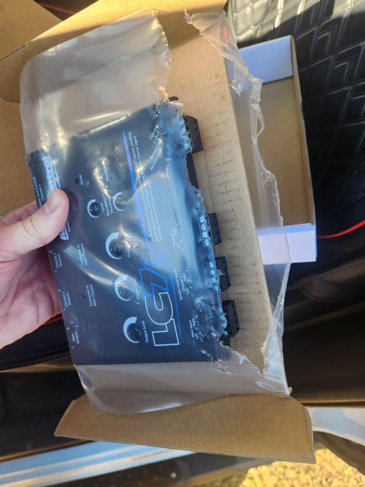 AudioControl LC7i 6-Channel Active Line Output Converter with AccuBASS for Adding Subwoofers, Amplifiers to Factory Car Audio Receiver Head Unit, Speaker Level to RCA Line Level Converter customer photo 1
