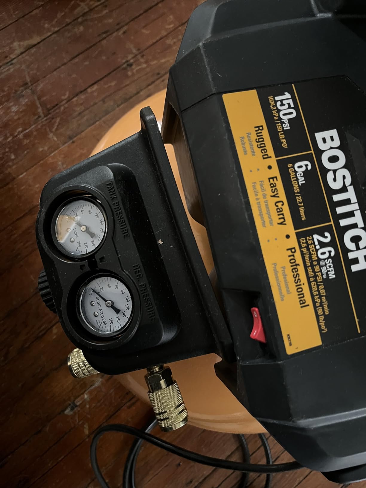 BOSTITCH Air Compressor Kit, Oil-Free, 6 Gallon, 150 PSI, Quiet Lightweight Pancake Air Compressor (BTFP02012-WPK) customer photo 2