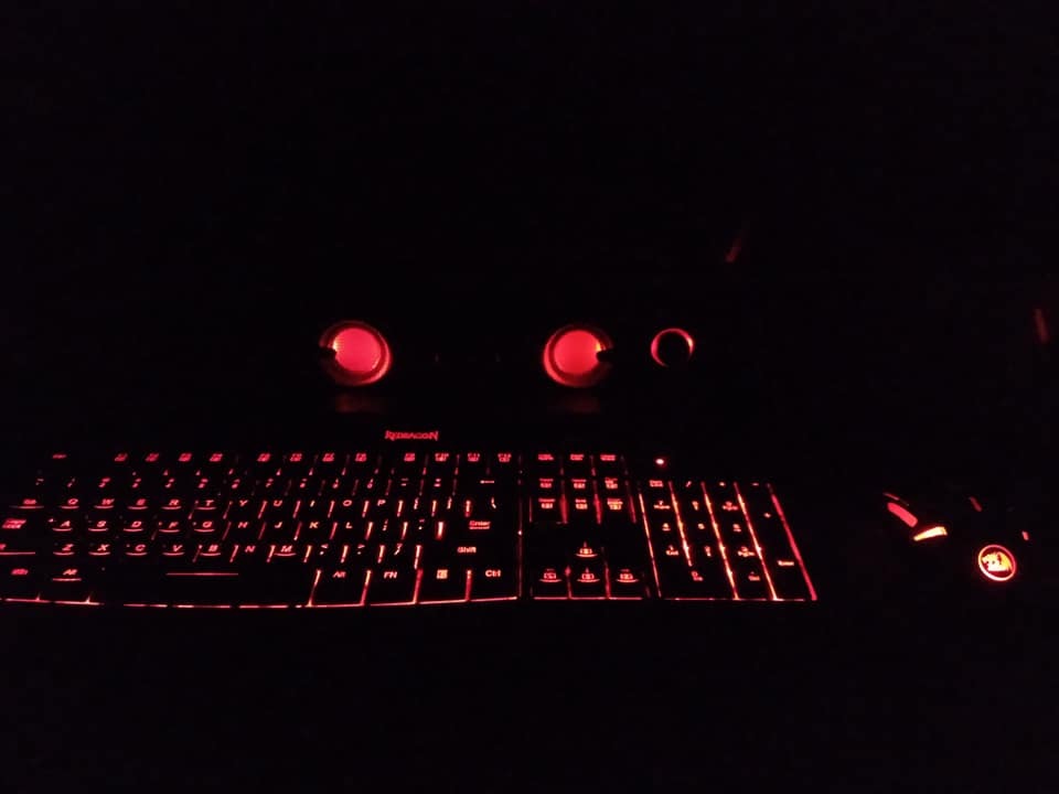 Redragon S101-3 Wired RGB Backlit Gaming Keyboard and Mouse Combo, Programmable Keyboard and Mouse (800-7200DPI), Gaming Headset Mouse Pad Combo All in 1 PC Gamer Bundle customer photo 1