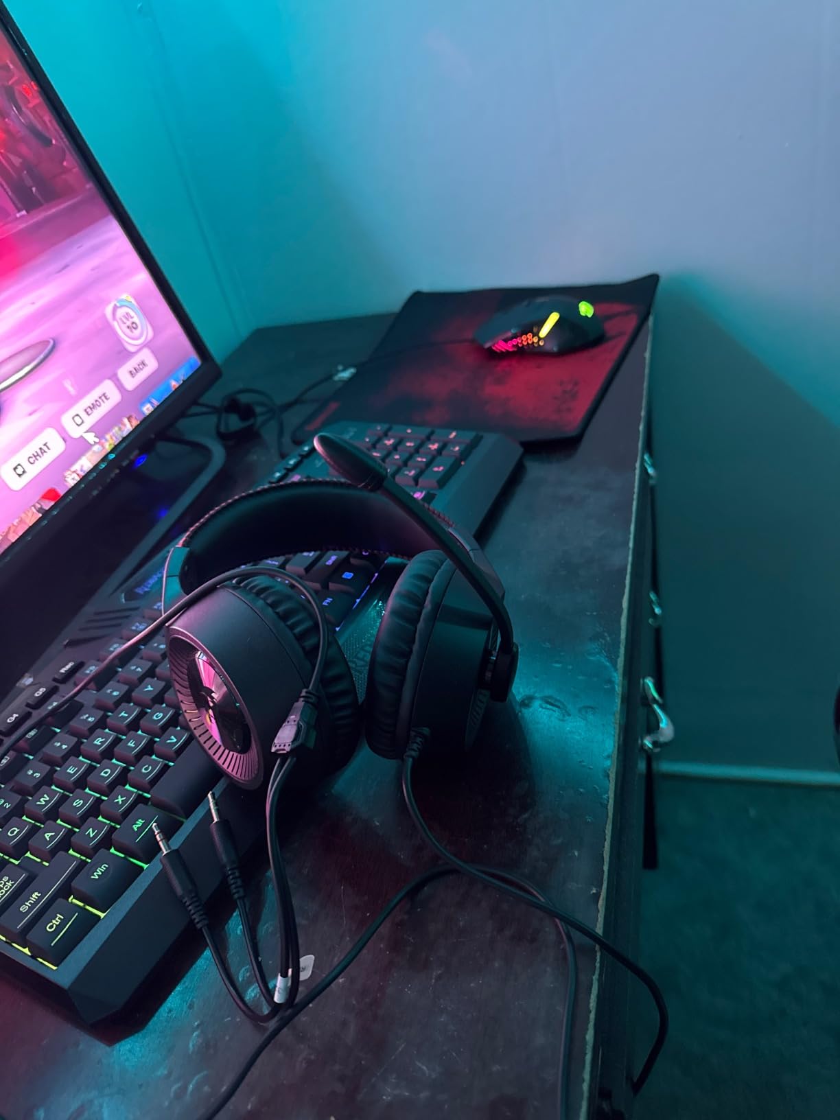 Redragon S101-3 Wired RGB Backlit Gaming Keyboard and Mouse Combo, Programmable Keyboard and Mouse (800-7200DPI), Gaming Headset Mouse Pad Combo All in 1 PC Gamer Bundle customer photo 2