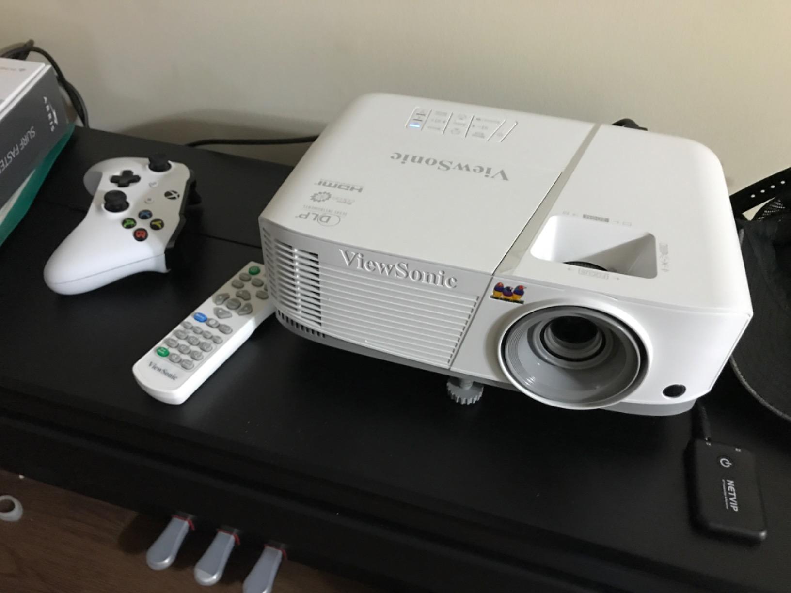 ViewSonic PA503S SVGA Projector 4000 Lumens HDMI Business Presentations | Clear Bright Images For Meetings, Training Rooms, Classrooms, Offices, Events, Media Sharing, Long Lamp Life, Easy Setup customer photo 2