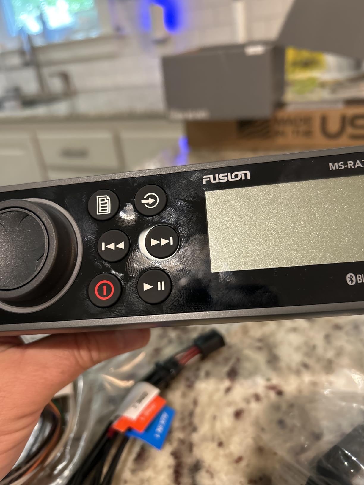 Fusion MS-RA70 Stereo with 4x50W AM/FM/Bluetooth 2-Zone USB Wireless Control for Fusion Link App customer photo 2