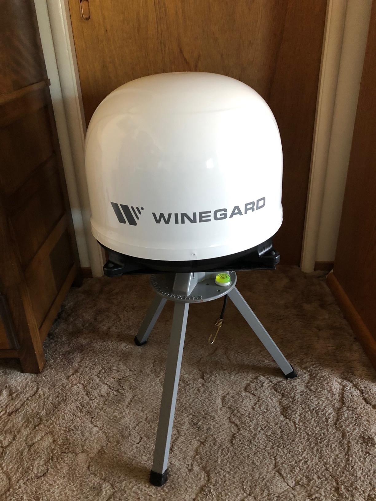 Winegard PL-7000 Dish Playmaker - Portable Automatic Satellite Antenna for Dish HD Solo Receivers - 25' Coax Outdoor TV Reception - for RV, Camping, & Tailgating - White customer photo 1