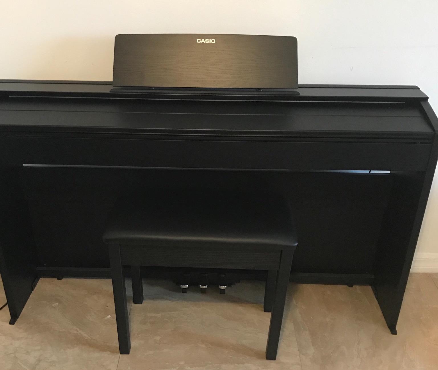 Casio PX-870 Privia Digital Piano - Black Bundle with Furniture Bench, Headphones, Instructional Book, Online Lessons, Instructional DVD, and Austin Bazaar Polishing Cloth customer photo 2