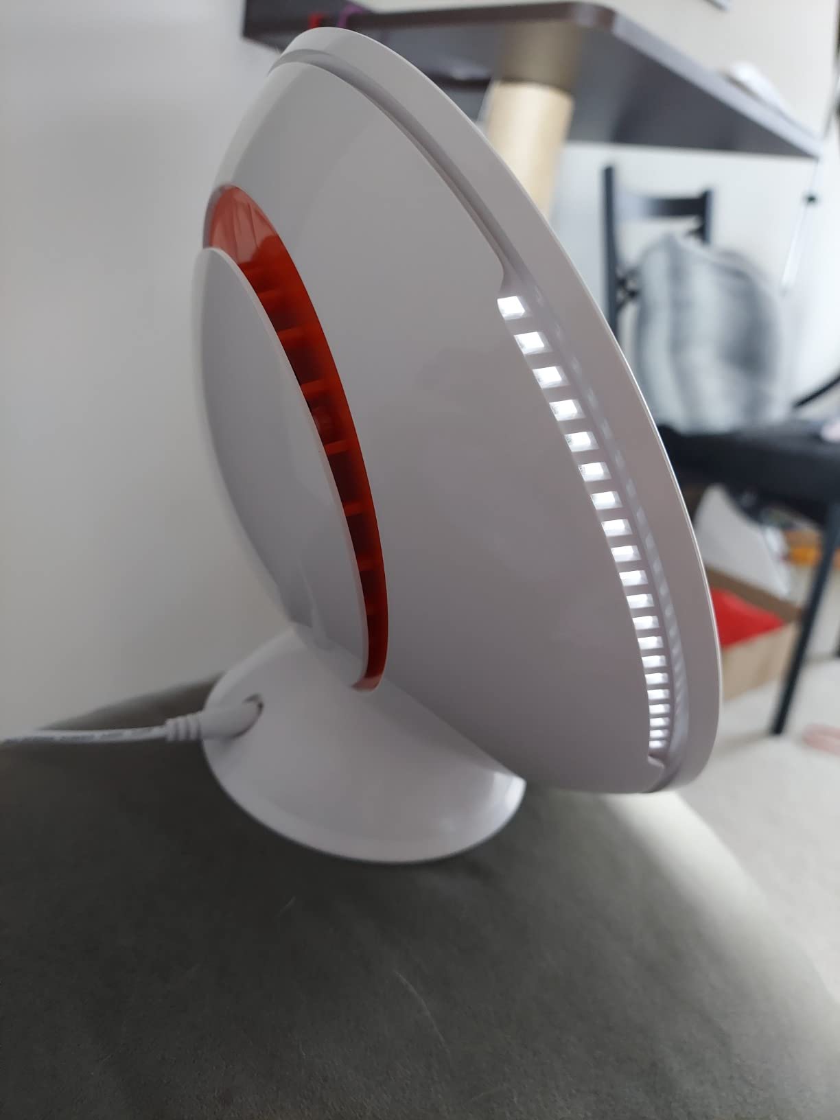 Circadian Optics Lampu 10,000 Lux Light Therapy Lamp | Seen On Shark Tank | Sun Lamp For Seasonal Blues | Ultra Bright White Light Therapy | 10,000 LUX | UV-Free | Full-Spectrum | Top Of The Line customer photo 1