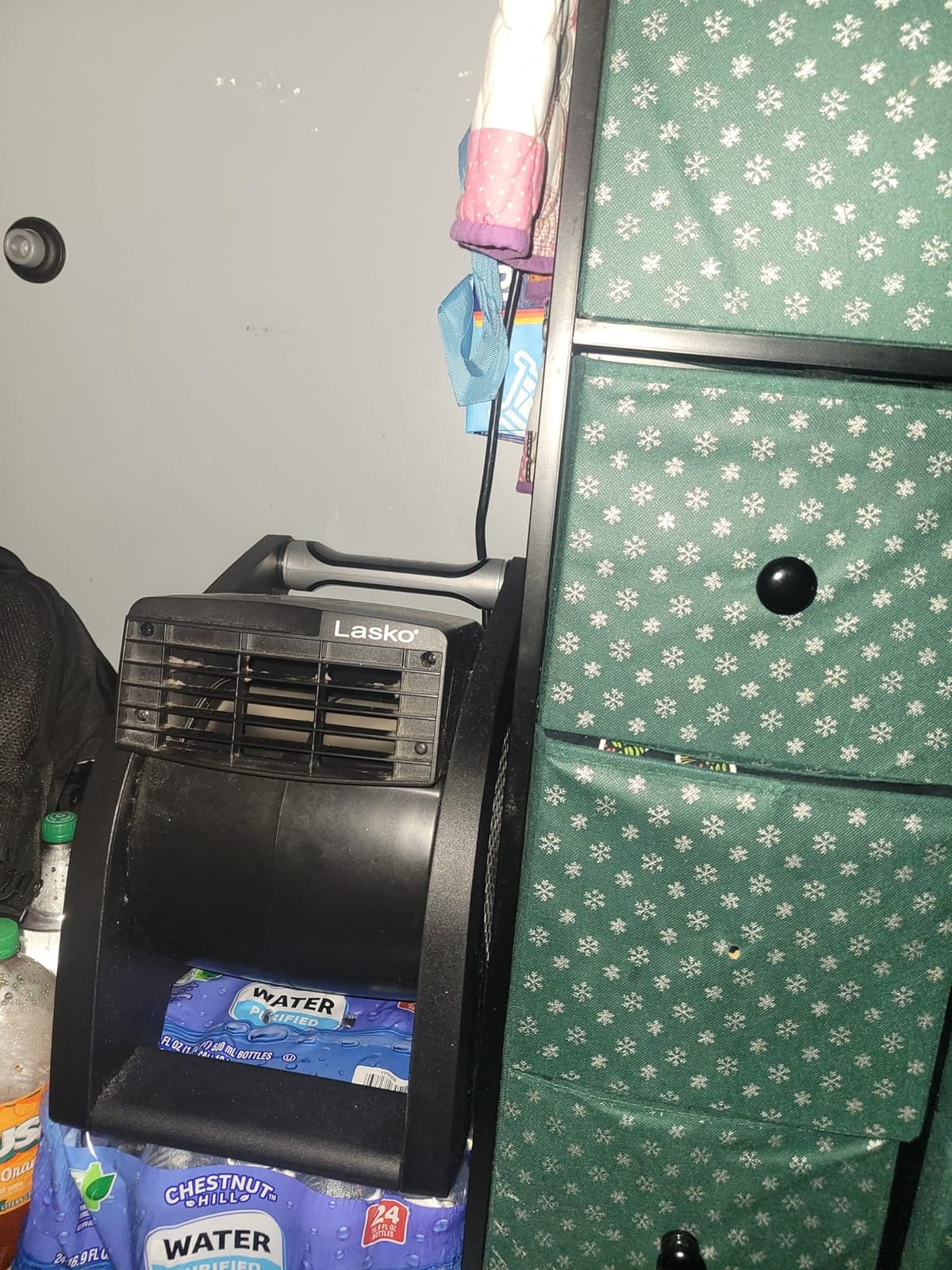Lasko High Velocity Portable Pivoting Blower Fan - 15