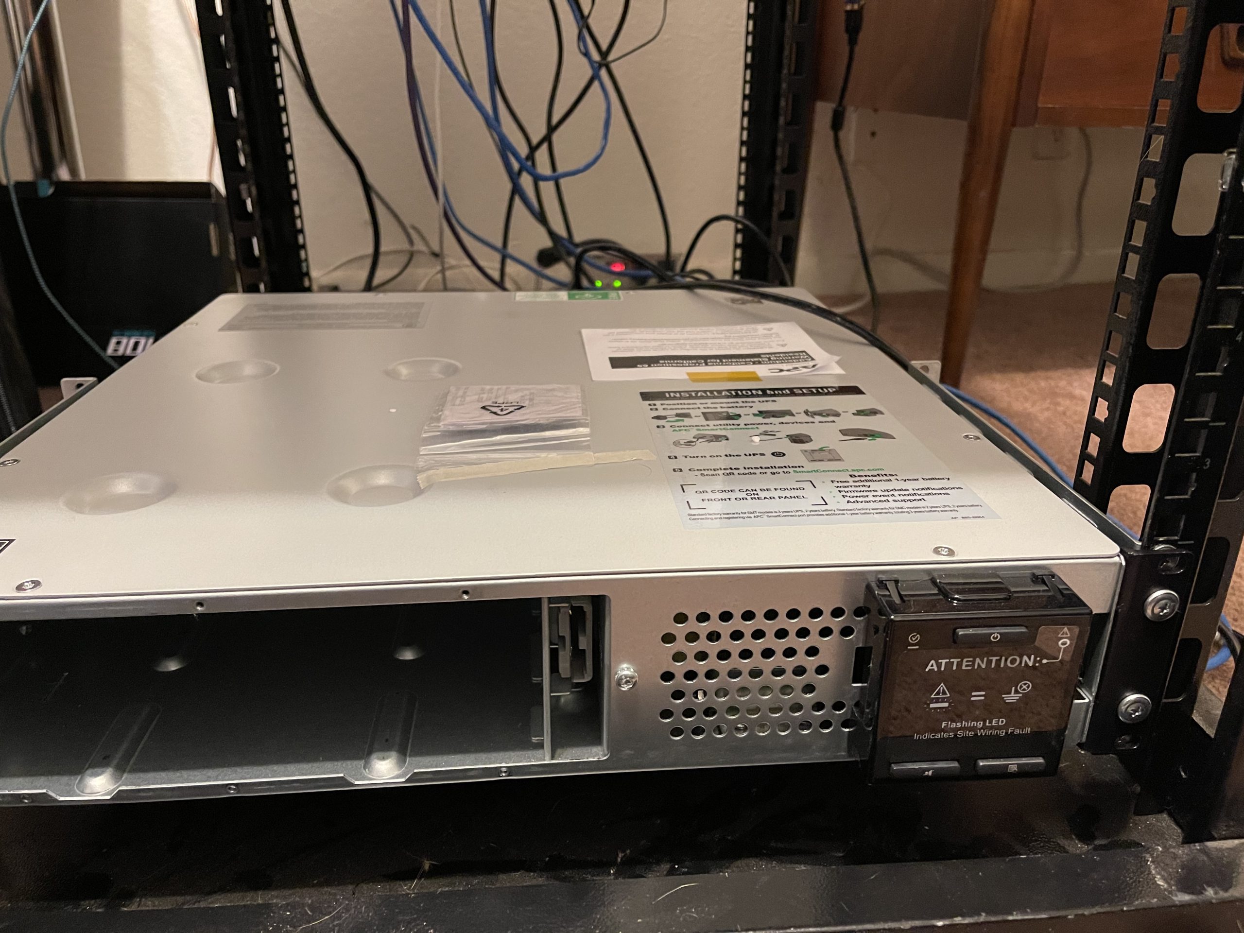APC Smart-UPS 1500VA/900W Rackmount UPS, Line Interactive, SMC1500-2UC customer photo 2