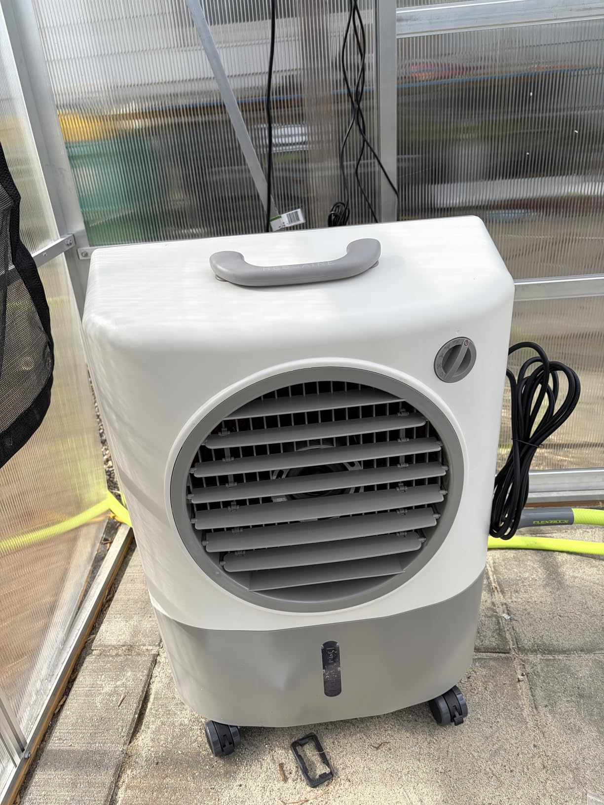Portable Swamp Coolers - 1300 CFM MC18M Evaporative Air Cooler with 2-Speed Fan, 53.4 dB - 500 sq. ft. Coverage Evaporative Air Cooler Portable High Velocity Outdoor Cooling Fan by Hessaire - White customer photo 1