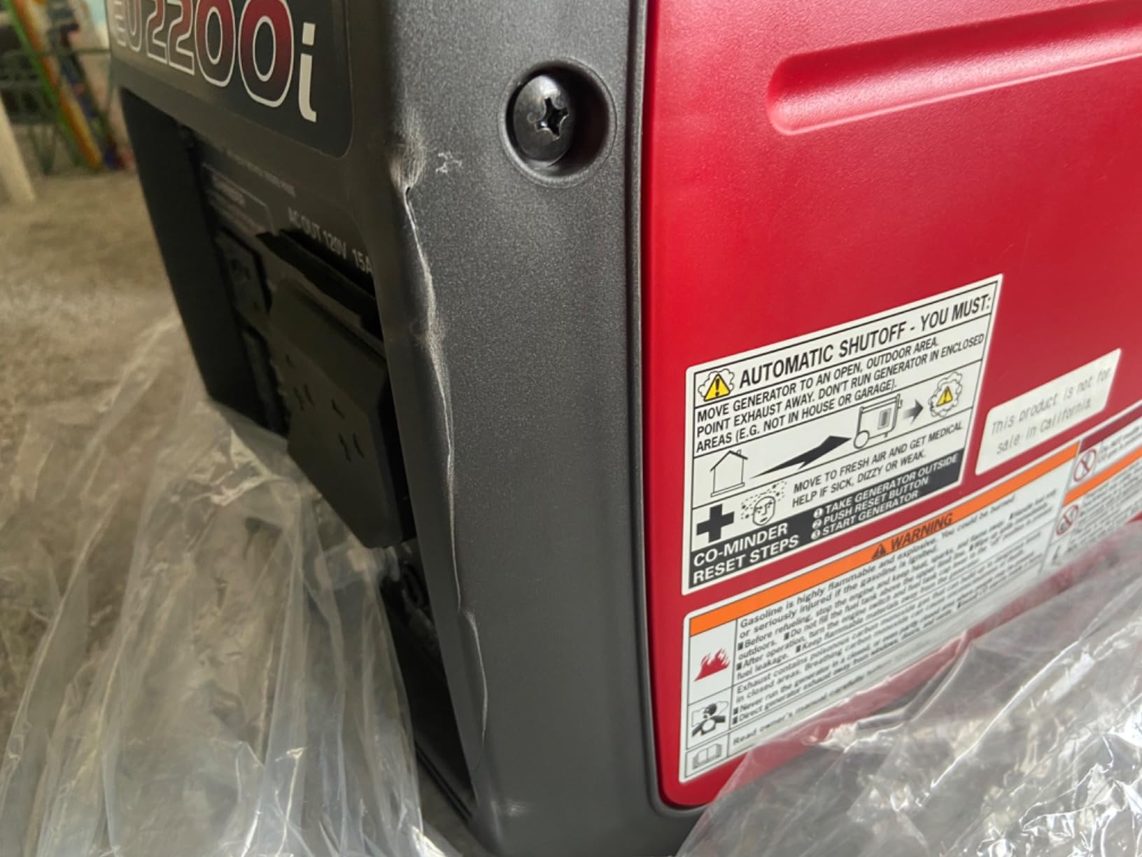 Honda EU2200i Companion 2200 Watt Inverter Generator (EU2200ITAN1) | Super Quiet 120V Gas Powered Portable Generator for Camping or RV Backup Power Supply, Up to 8.1 Hour Run Time customer photo 1