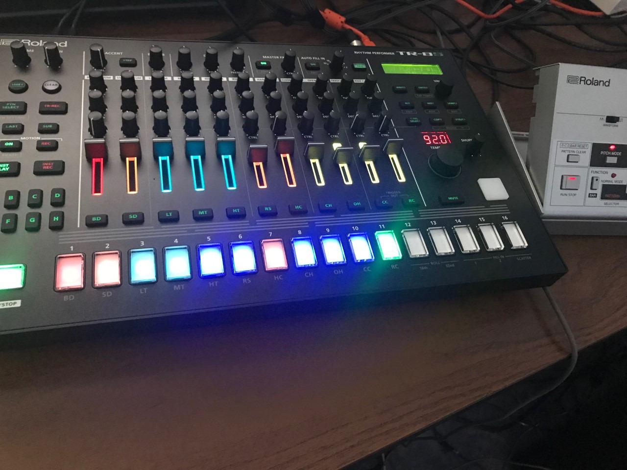 Roland TR-8S Rhythm Performer | Advanced Drum Machine with Classic TR Drum Sounds Including the TR-808, TR-909, TR-707, TR-727, TR-606 & CR-78 | ACB Technology | 128 Kits | Customizable Effects customer photo 1