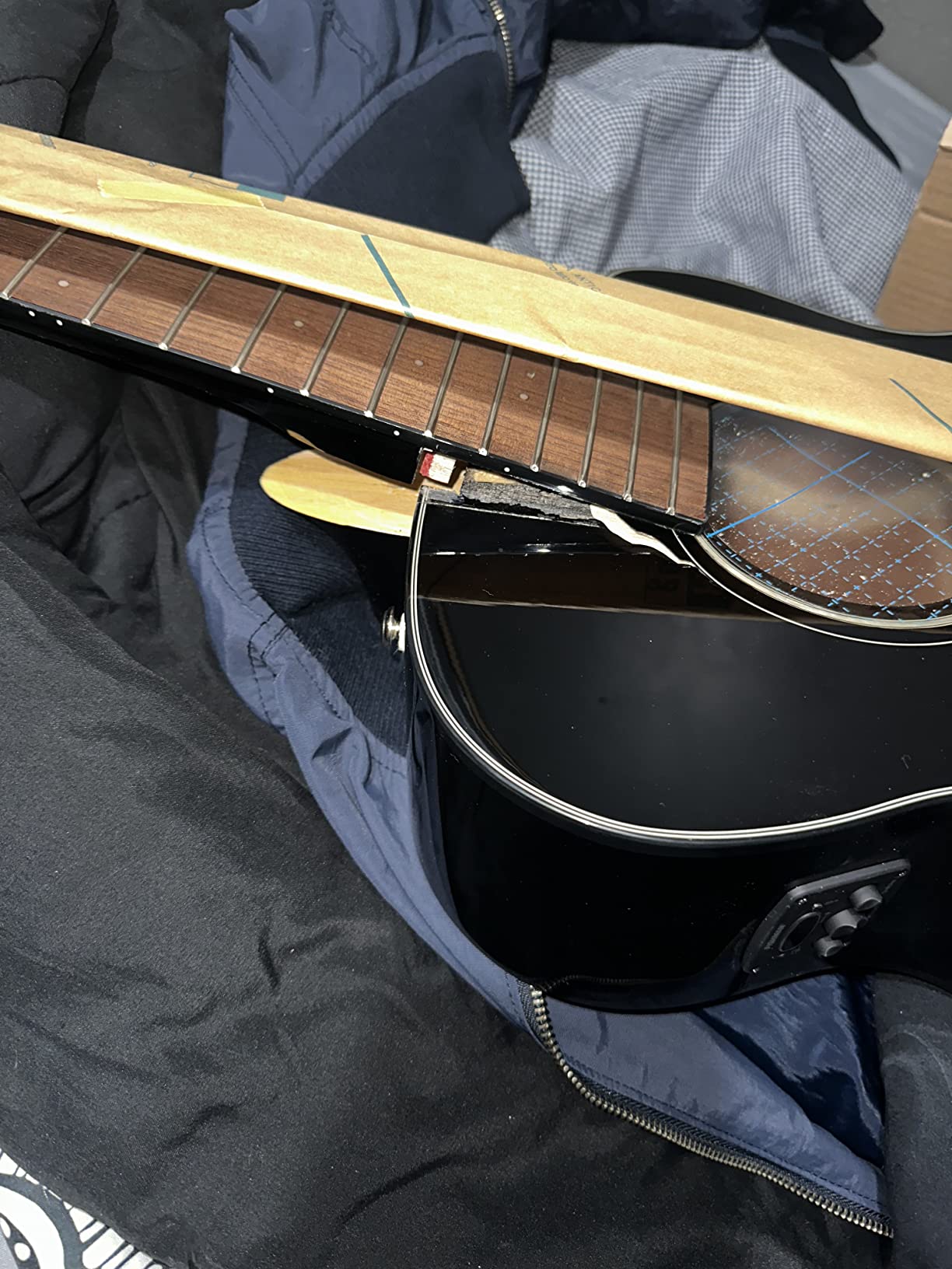 Fender CB-60SCE Acoustic Bass, with 2-Year Warranty Natural, Laurel Fingerboard customer photo 2