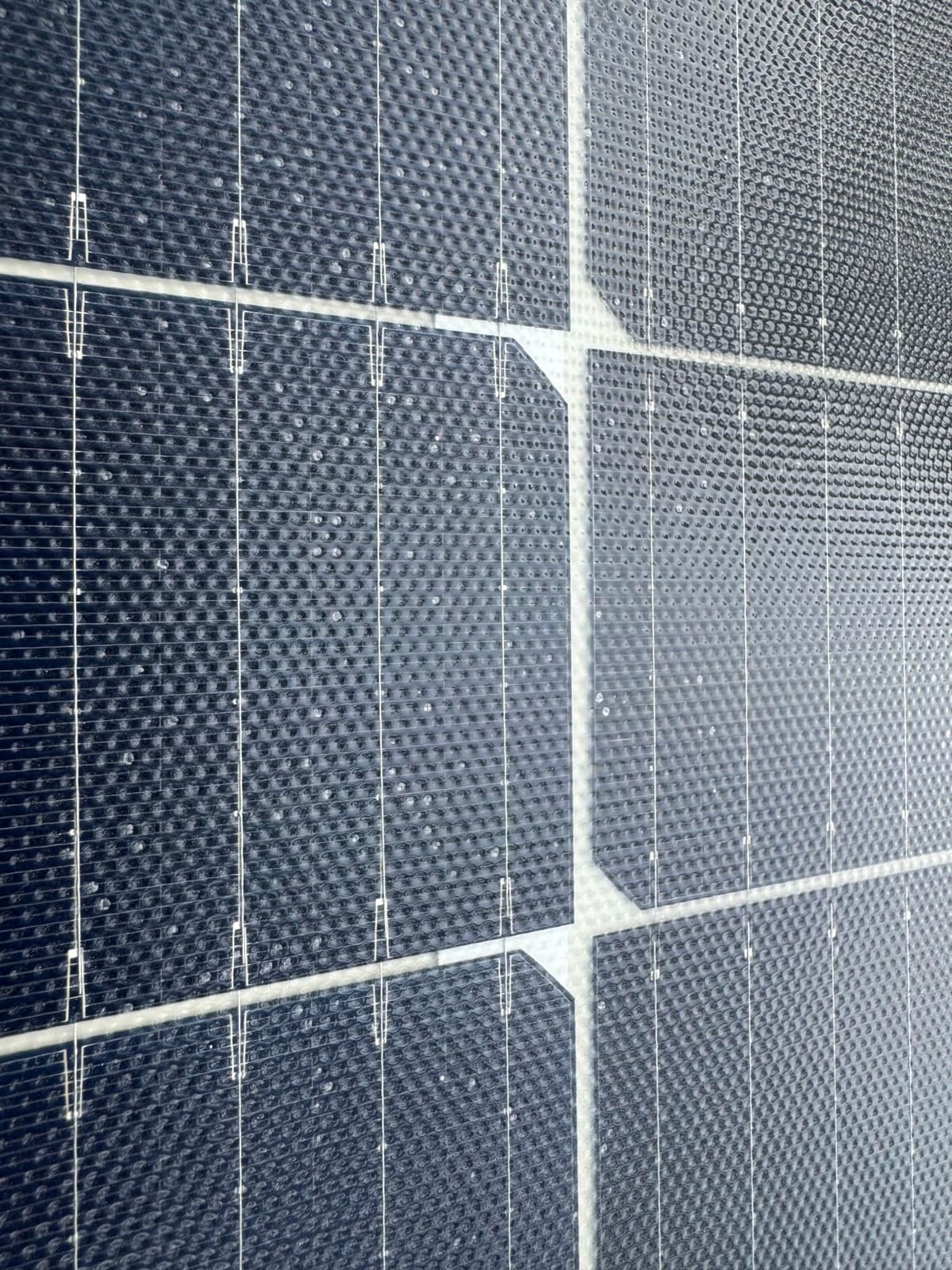 Renogy Flexible Solar Panel 100 Watt, 240° Ultra Flex Bendable | 100W Flexible Solar Panel for Marine RV Cabin Van Car Boat Curve Surfaces Off-Grid Systems, 0.1 Inch Lightweight, IP68 customer photo 2