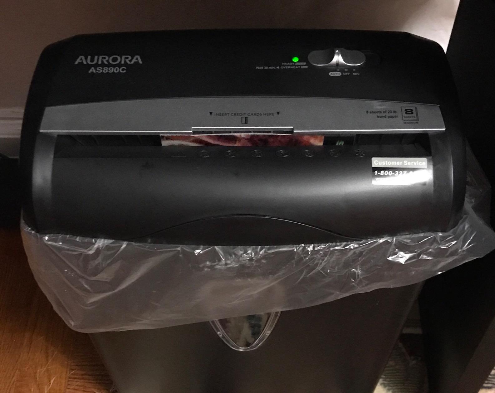 Aurora AU1230XA Anti-Jam 12-Sheet Crosscut Paper and Credit Card Shredder with 5.2-Gallon Wastebasket customer photo 1