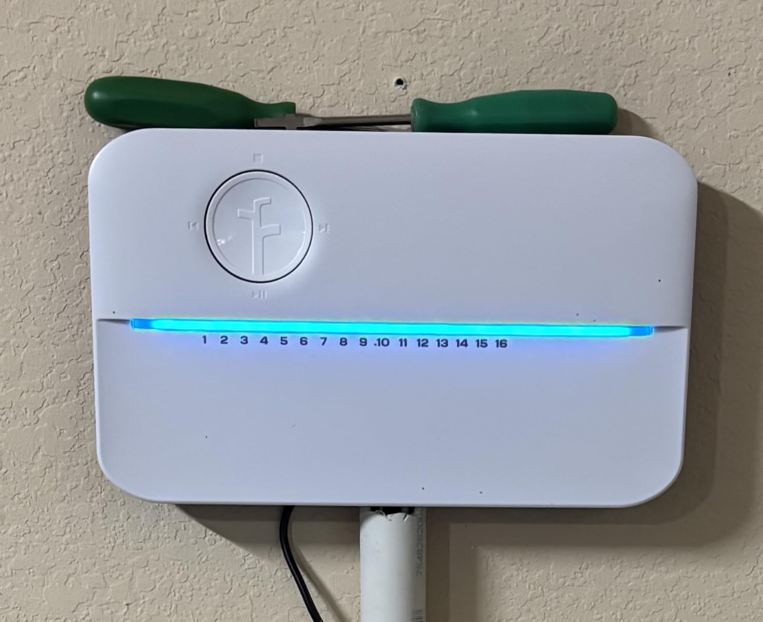 Rachio 3: Smart Sprinkler Controller, 16-Zone (Simple Auto Scheduling + Local Weather Intelligence. Save Water w/ Rain, Freeze & Wind Skip), Fast & Easy Install customer photo 1