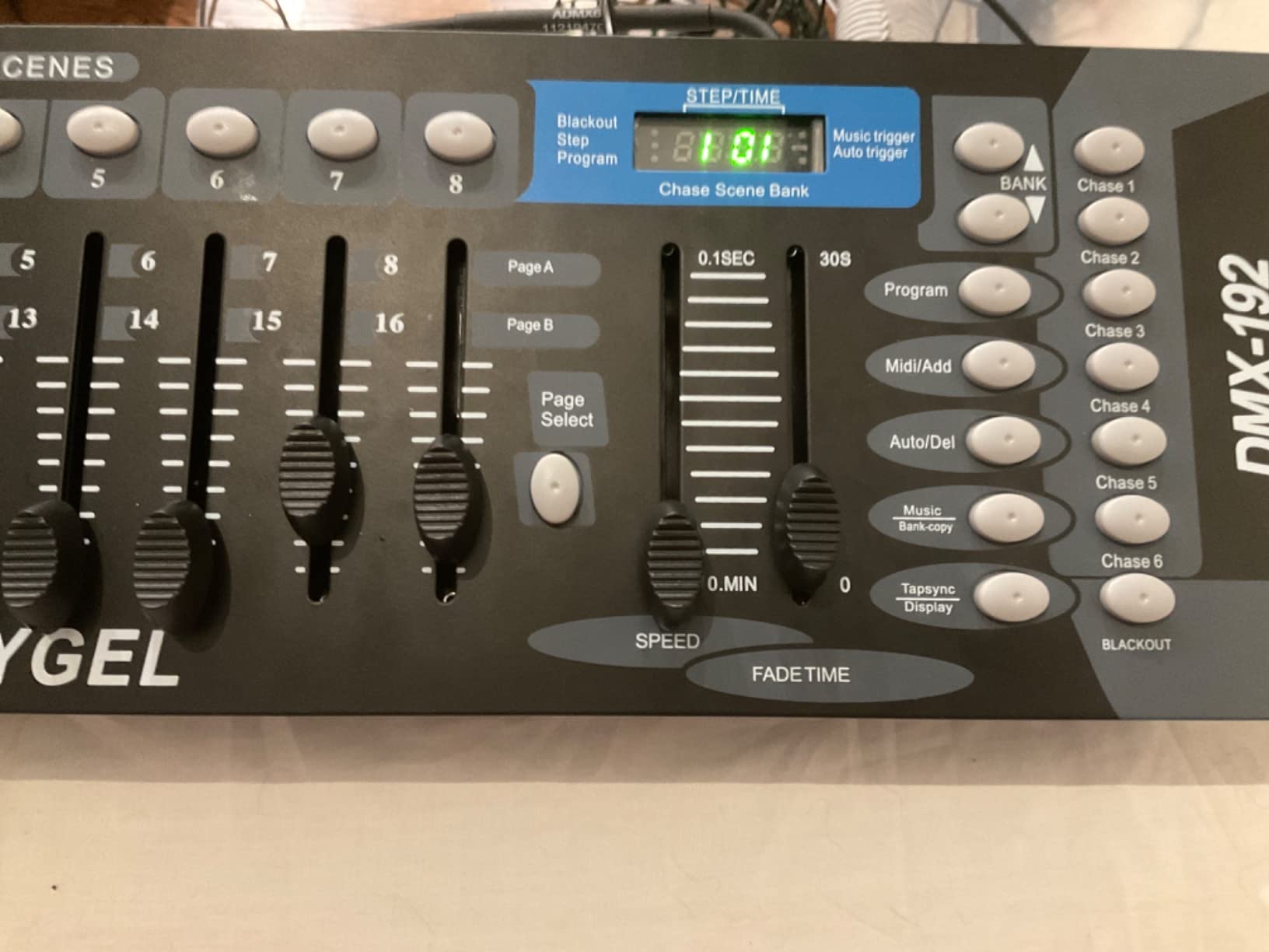 Rockville ROCKFORCE 192-Channel DMX Lighting and Fog Controller, 3U Rack | 12 Scanners, 23 Banks of 8 Scenes, 6 Chases of 240 Scenes, 8 Manual Sliders, Music Trigger, DMX512, Power Failure Memory customer photo 2