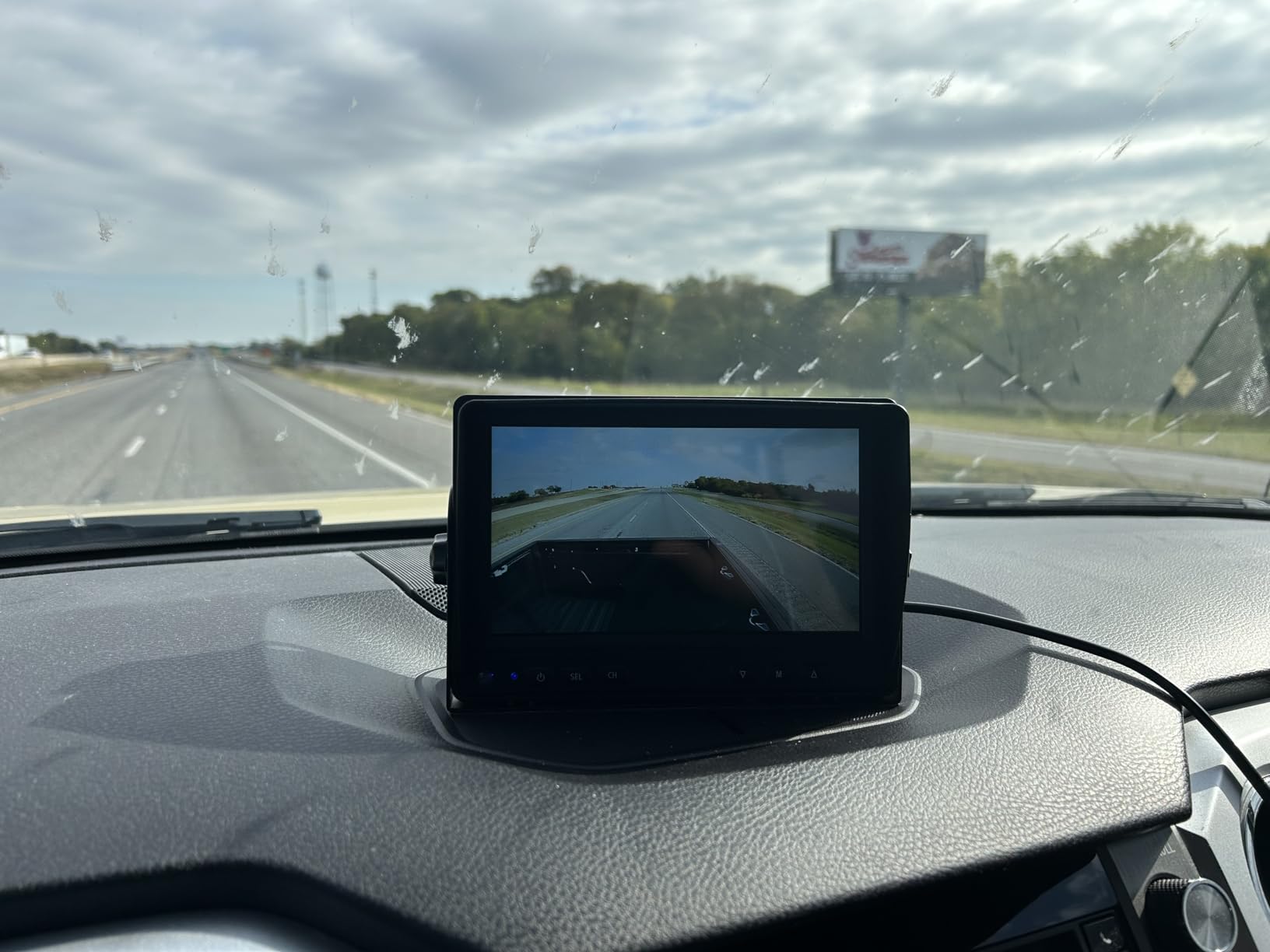Yakry RV Backup Camera Plug and Play - No Delays 7
