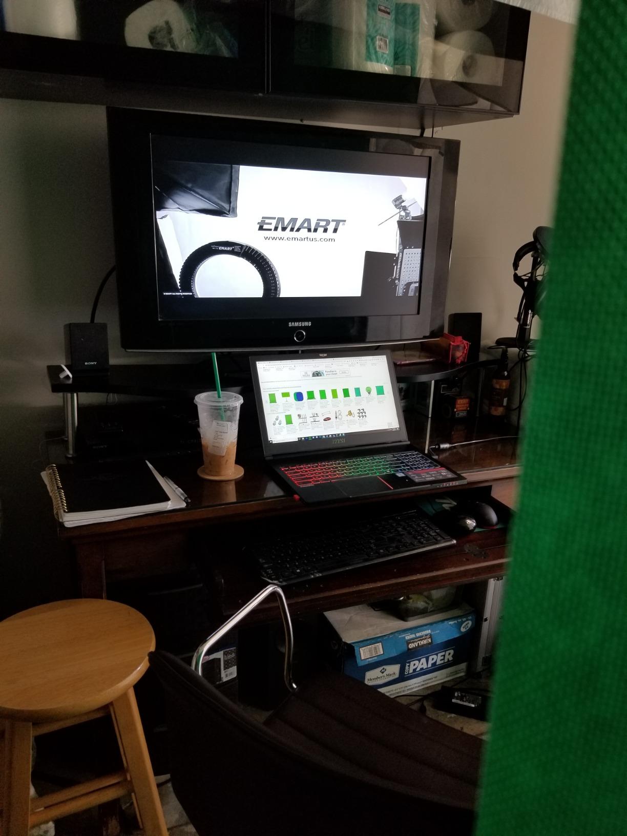 EMART Upgrade Green Screen, 58x74in Collapsible Chroma Key Panel for Background Removal, Portable & Retractable Wrinkle-Resistant Backdrop with Stand for Streaming, Photographic Studio, TikTok customer photo 2