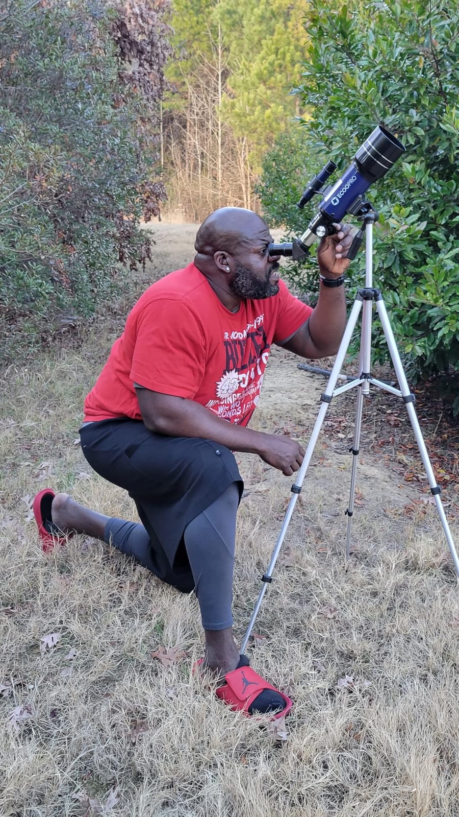 Telescope for Kids & Adults, 70mm Aperture 360mm Refractor (15X-150X) | Portable Telescope with Adapter, 2 Eyepieces, Finder Scope, Great Gift for Kids 8-12, Ideal for Astronomy Stargazing, Travel customer photo 1