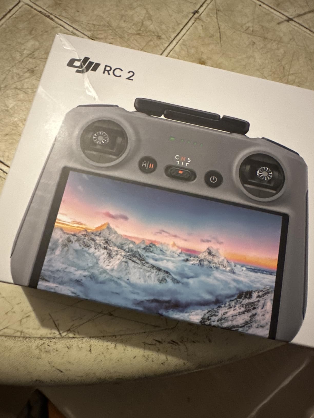 DJI RC 2, Remote Controller with Next-Gen Processor, 20km O4 Transmission, 5.5-inch FHD Screen, 2T4R Antennas customer photo 1