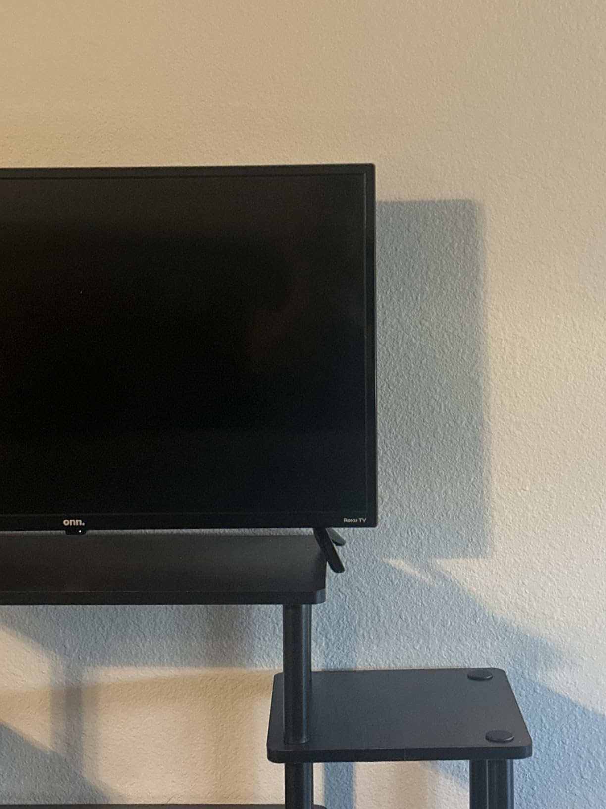 Furinno JAYA Simple Design Corner TV Stand, French Oak Grey/Black, 42.04 x 22.75 x 15.55 Inches customer photo 1