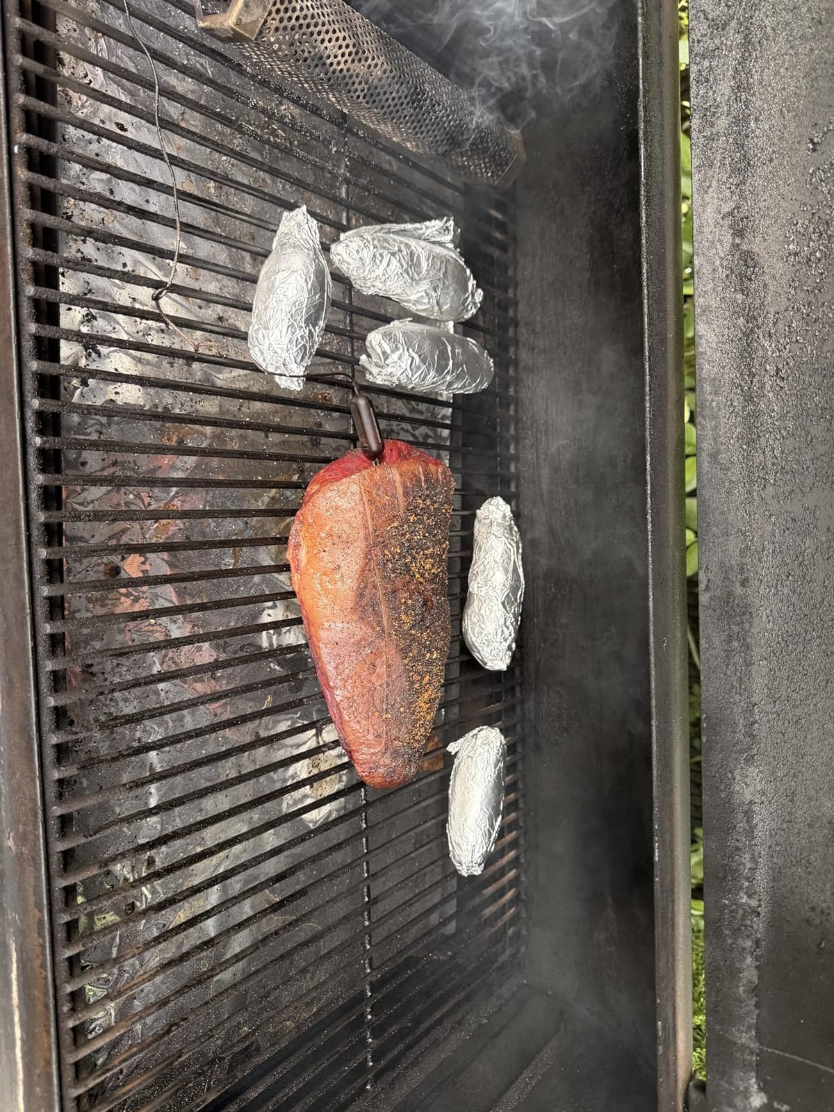 Traeger Pro 34 Wood Pellet Grill & Smoker, 884 Sq In, WiFi | 450°F max temp, meat probe included, 6-in-1 BBQ versatility - grill, smoke, bake, roast, braise & BBQ customer photo 2