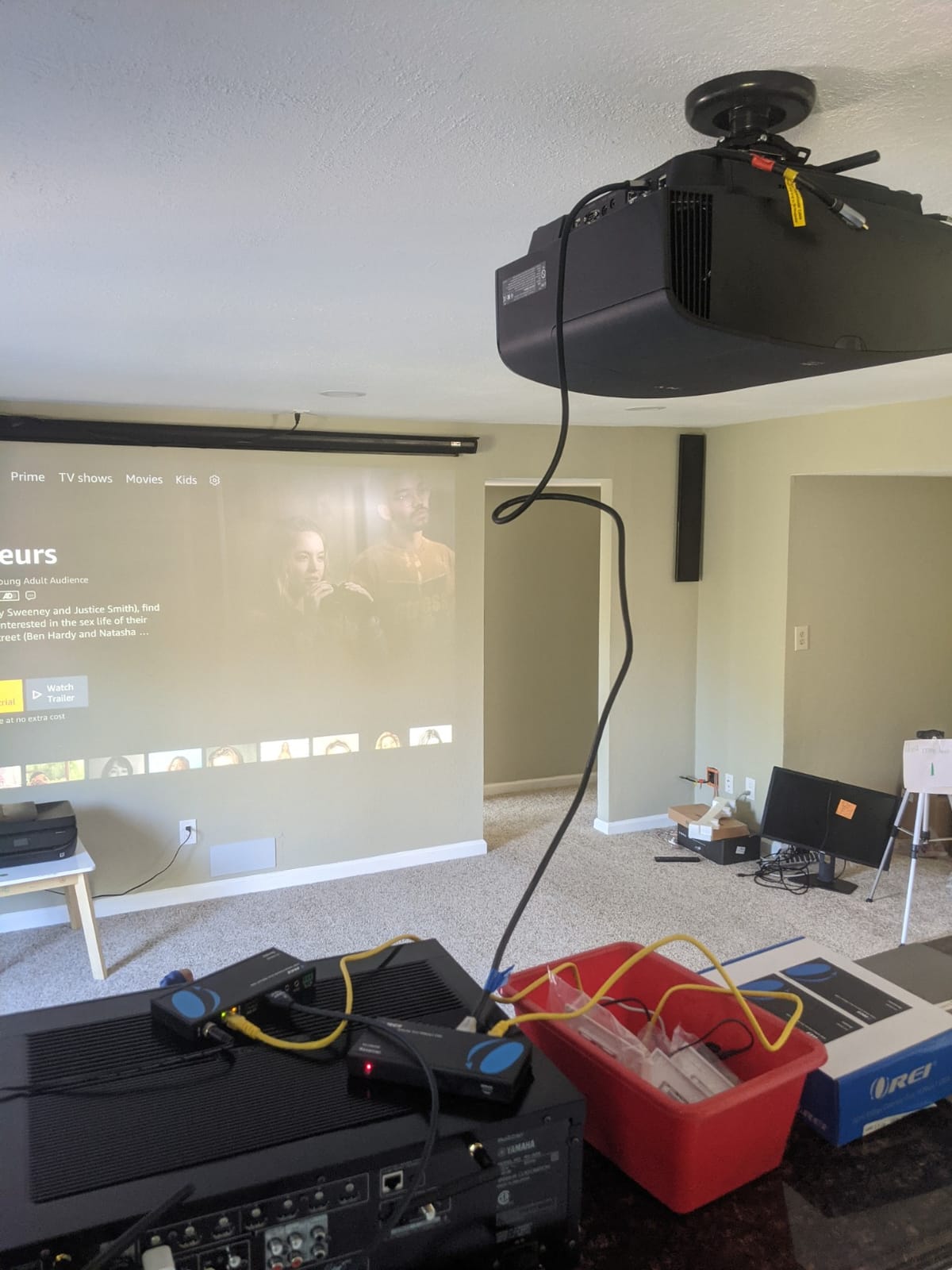 Sony VPL-VW295ES Full 4K HDR Home Theater Projector with 3 SXRD Imagers customer photo 2