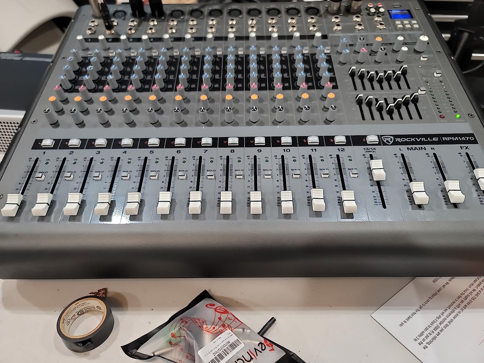 Rockville RPM1470 6000W Peak 14-Channel Powered Mixer, 750W RMS x 2 at 4 Ohm, USB/Bluetooth, 24-Bit Effects, 14 XDR2 Mic Preamps, for Live Events/Church Bands | 14 XDR2 Mic Preamps, 16 Preset 24-Bit Effects, 7-Band EQ, 48V Phantom Power, USB and SD Recording, Aux Sends and Returns customer photo 2