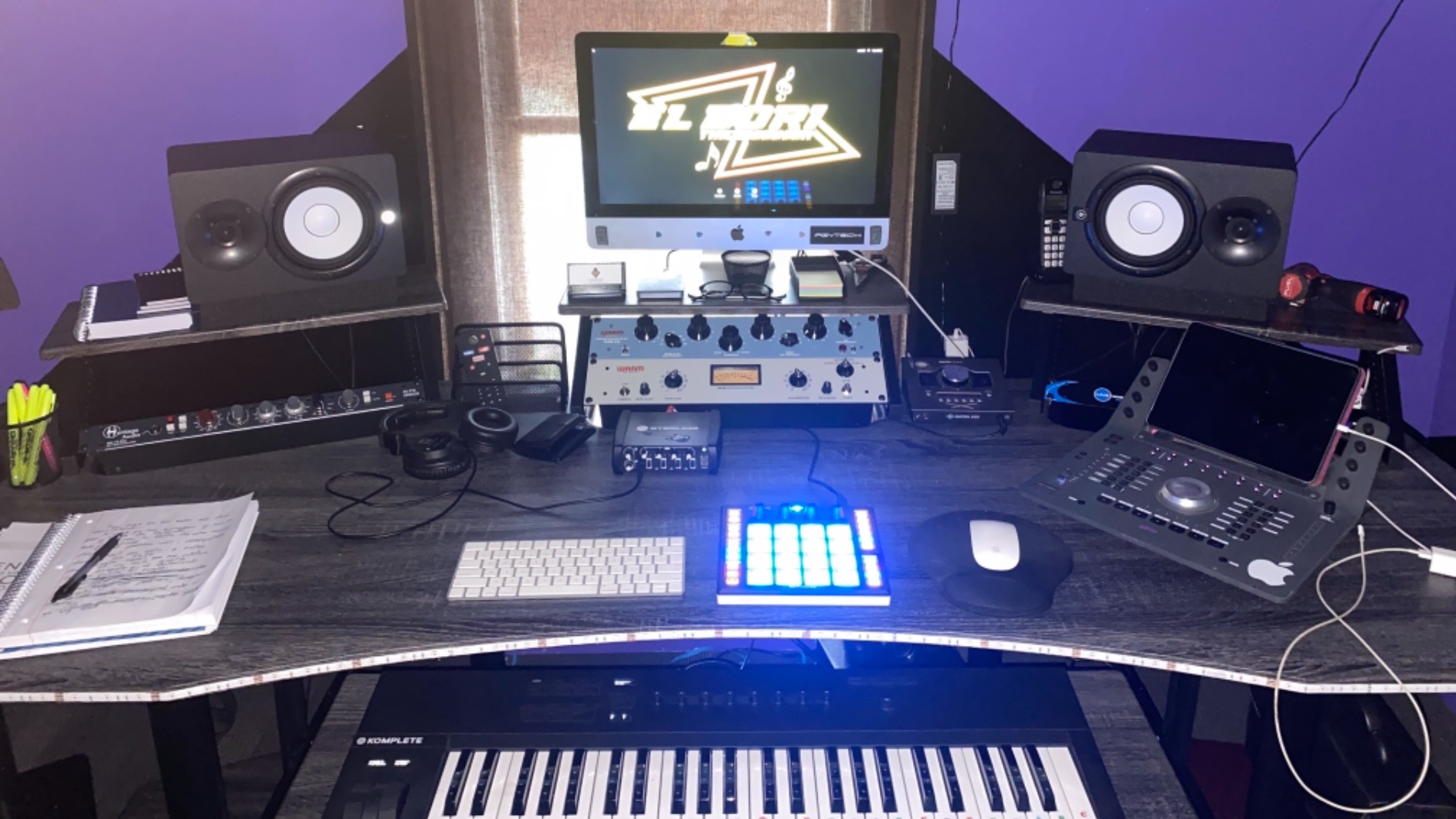 PreSonus ATOM Production & Performance Midi Pad Controller with Studio One Artist and Ableton Live Lite Recording Software customer photo 2