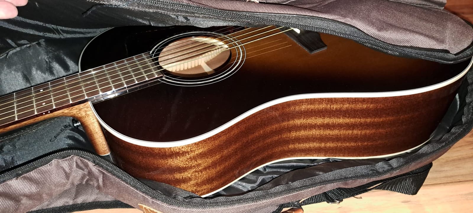 CAHAYA Guitar Bag 40 41 42 In 6 Pockets Guitar Case Water Resistant Oxford Cloth 0.5 In Extra Thick Sponge Padded for Acoustic Classical Guitar with Anti-theft Pocket CY0150 customer photo 1