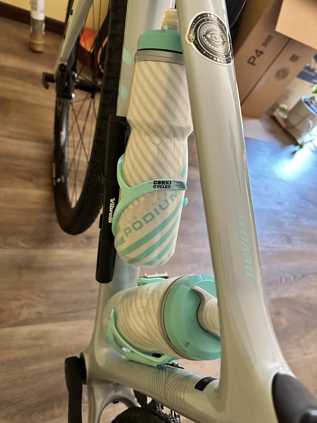 CamelBak Podium Chill Water Bottle 21oz - Easy Squeeze Design, Double Wall Insulation, Secure Bike Cage Fit customer photo 2