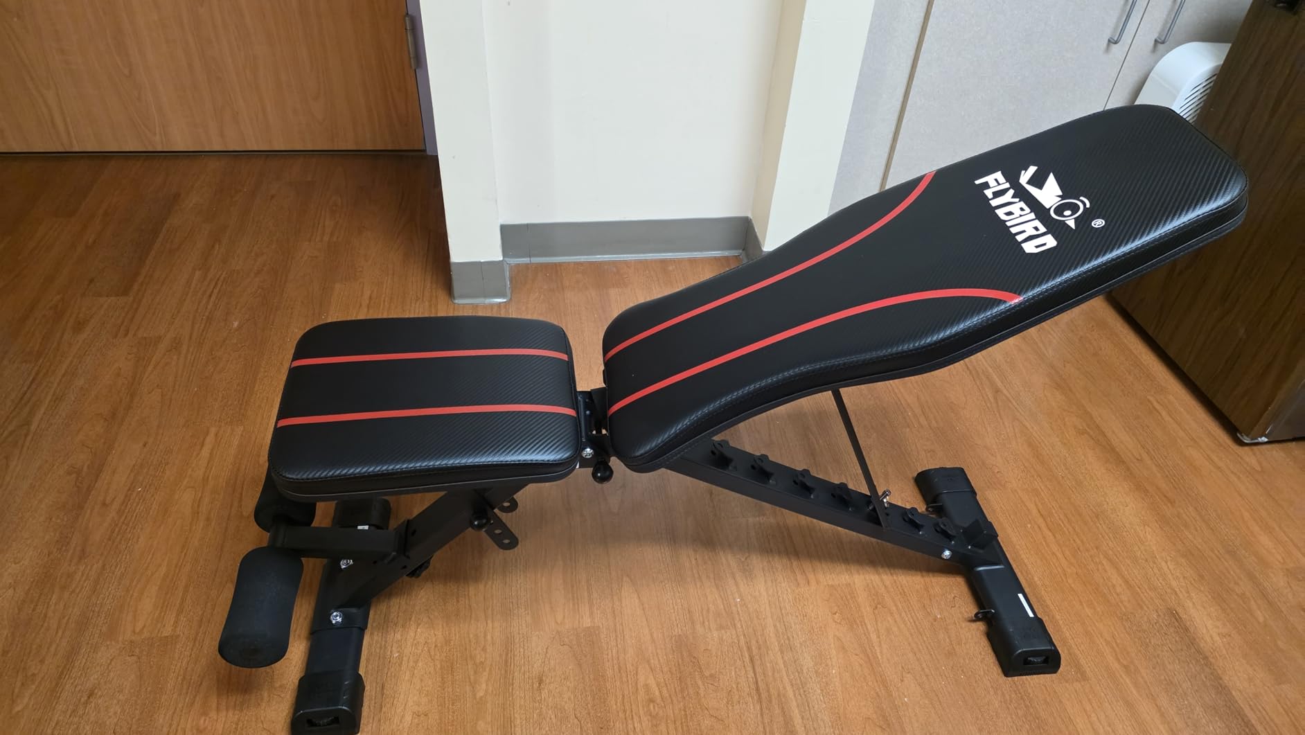 FLYBIRD WB2 Weight Bench, Utility Adjustable Weight Bench for Full Body Workout- Multi-Purpose Foldable Incline Bench (Black) customer photo 2