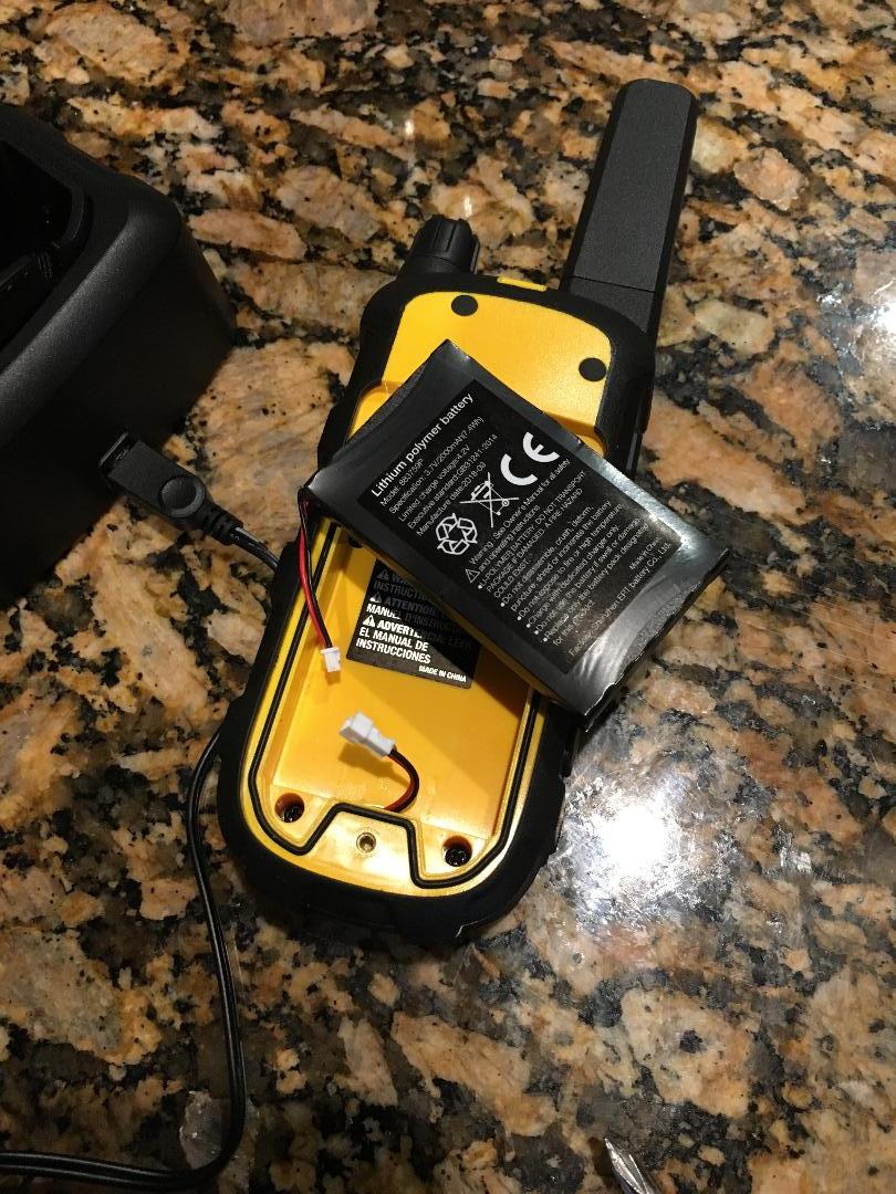 DEWALT DXFRS800 FRS Walkie Talkies, Long Range 2 Way Radio, 2W, IP67 Waterproof, Rechargeable, 2 Pack customer photo 2