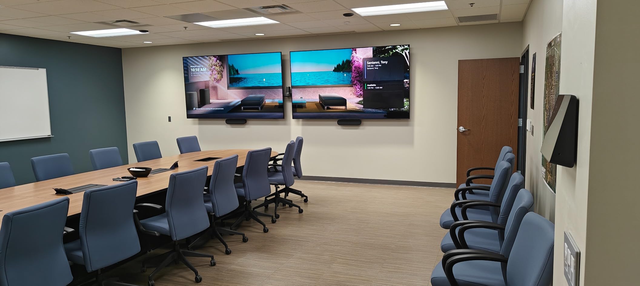 Logitech Rally Plus Video Conference Equipment customer photo 2
