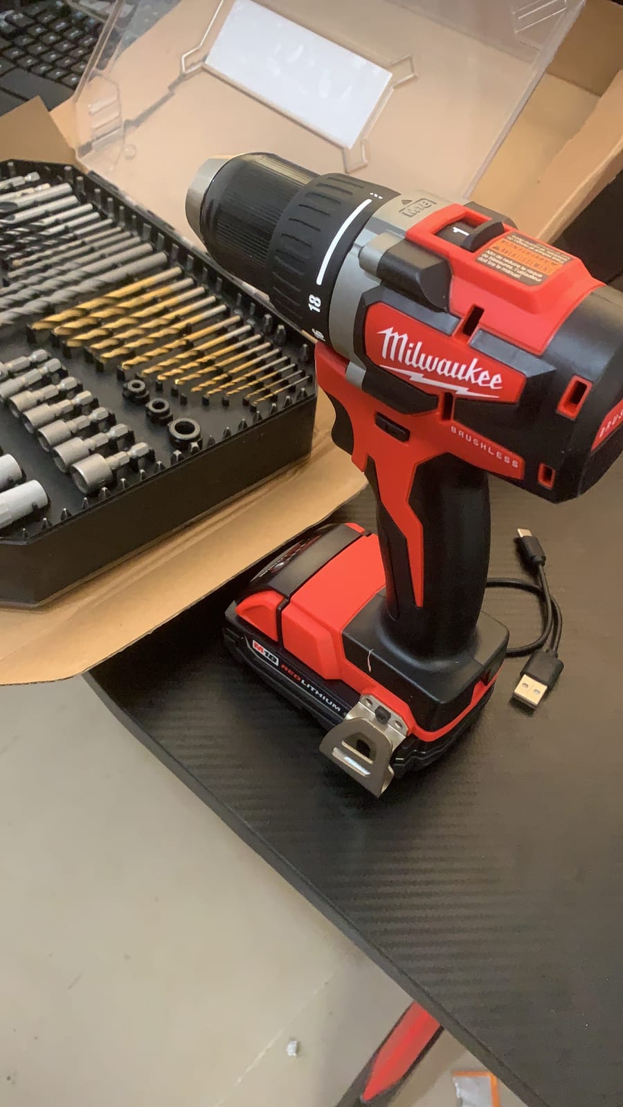 Milwaukee 2892-22CT M18 Compact Brushless 2-Tool Combo Kit, Drill Driver/Impact Driver customer photo 2