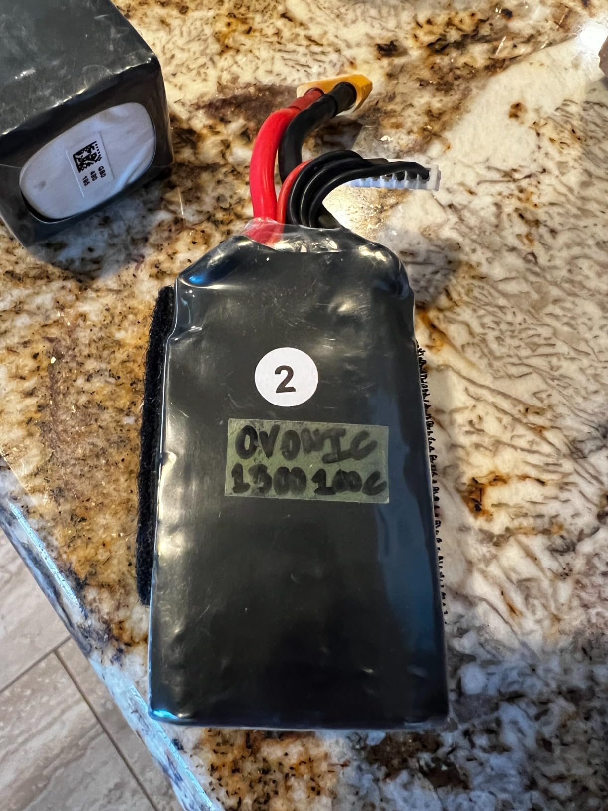 OVONIC 6S Lipo Battery 100C 1300mAh 22.2V Lipo Battery with XT60 Connector for RC FPV Racing Drone Quadcopter customer photo 2